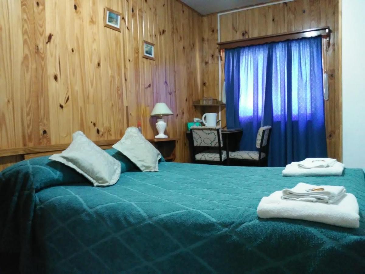 Residencial Sissus Hotel San Carlos de Bariloche Exterior photo