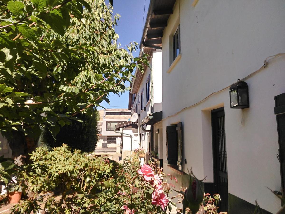 Residencial Sissus Hotel San Carlos de Bariloche Exterior photo